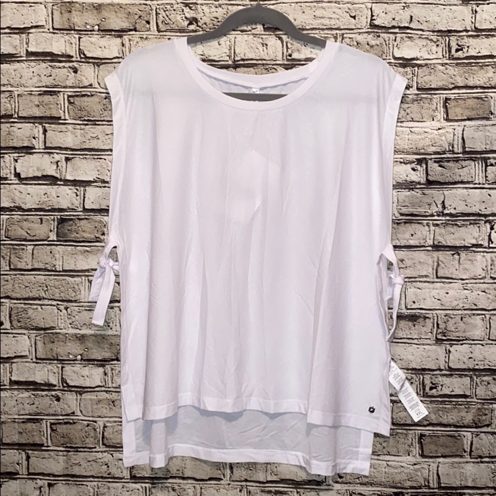 Fabletics Kalpana Side Tie Tee
